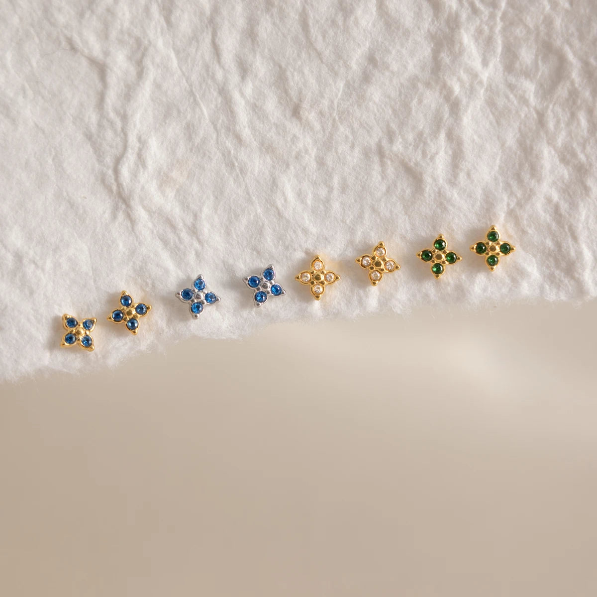 J&D Jewelry Lucky Blue Zirconia Clover Stud Earrings 18K Gold PVD Stainless Steel Waterproof Sweet Jewelry for Women