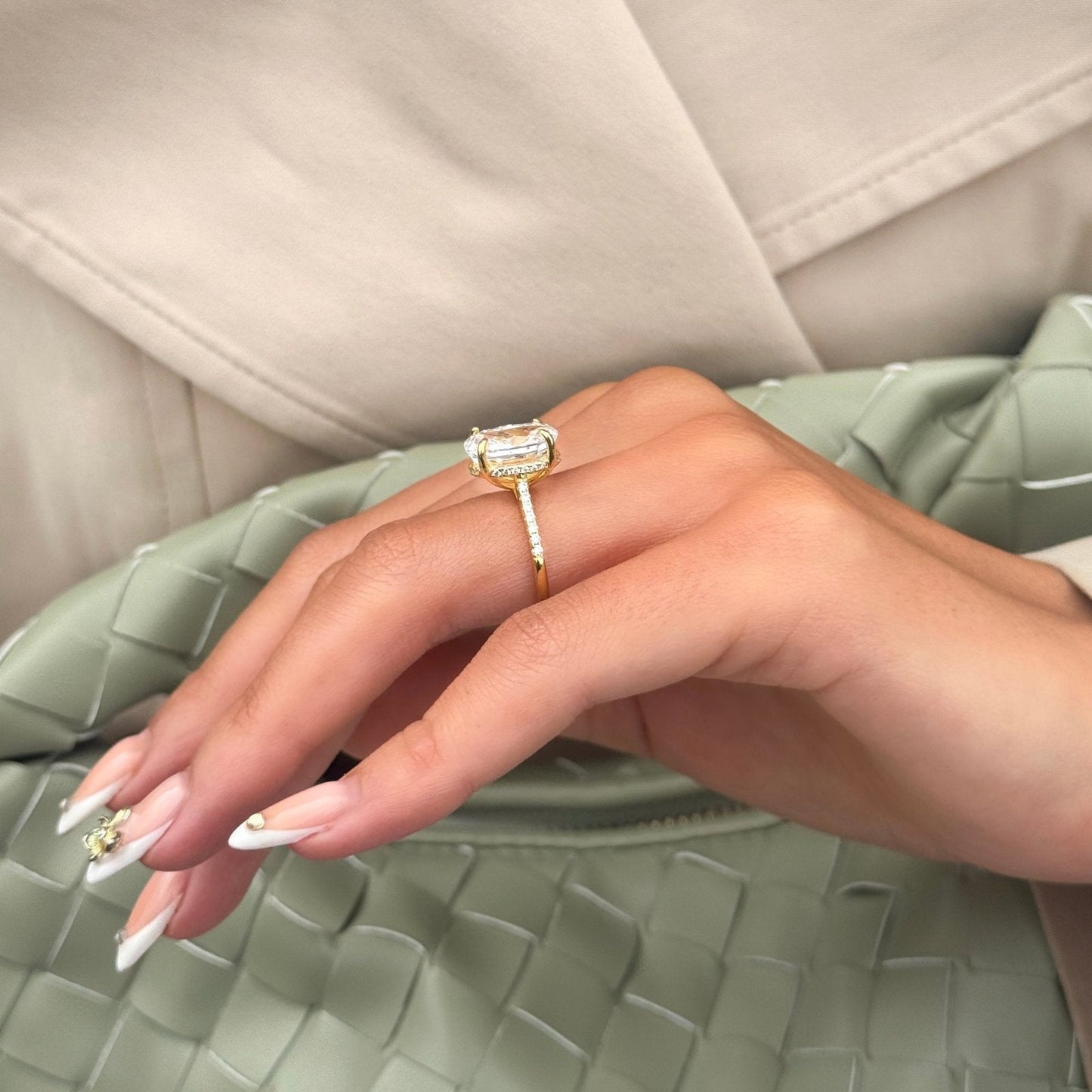 Gold 5ct Solitaire Ring