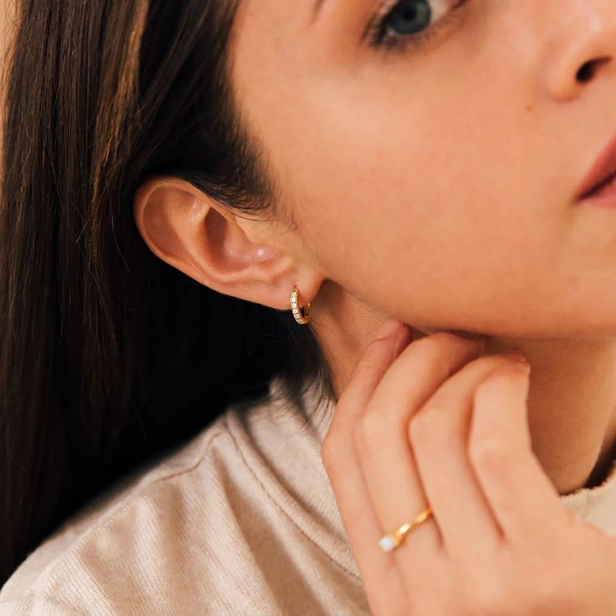 J&D Jewelry Sweet Blue Zirconia Hoop Earrings 18K Gold PVD Stainless Steel Waterproof Small Huggie Earrings for Women