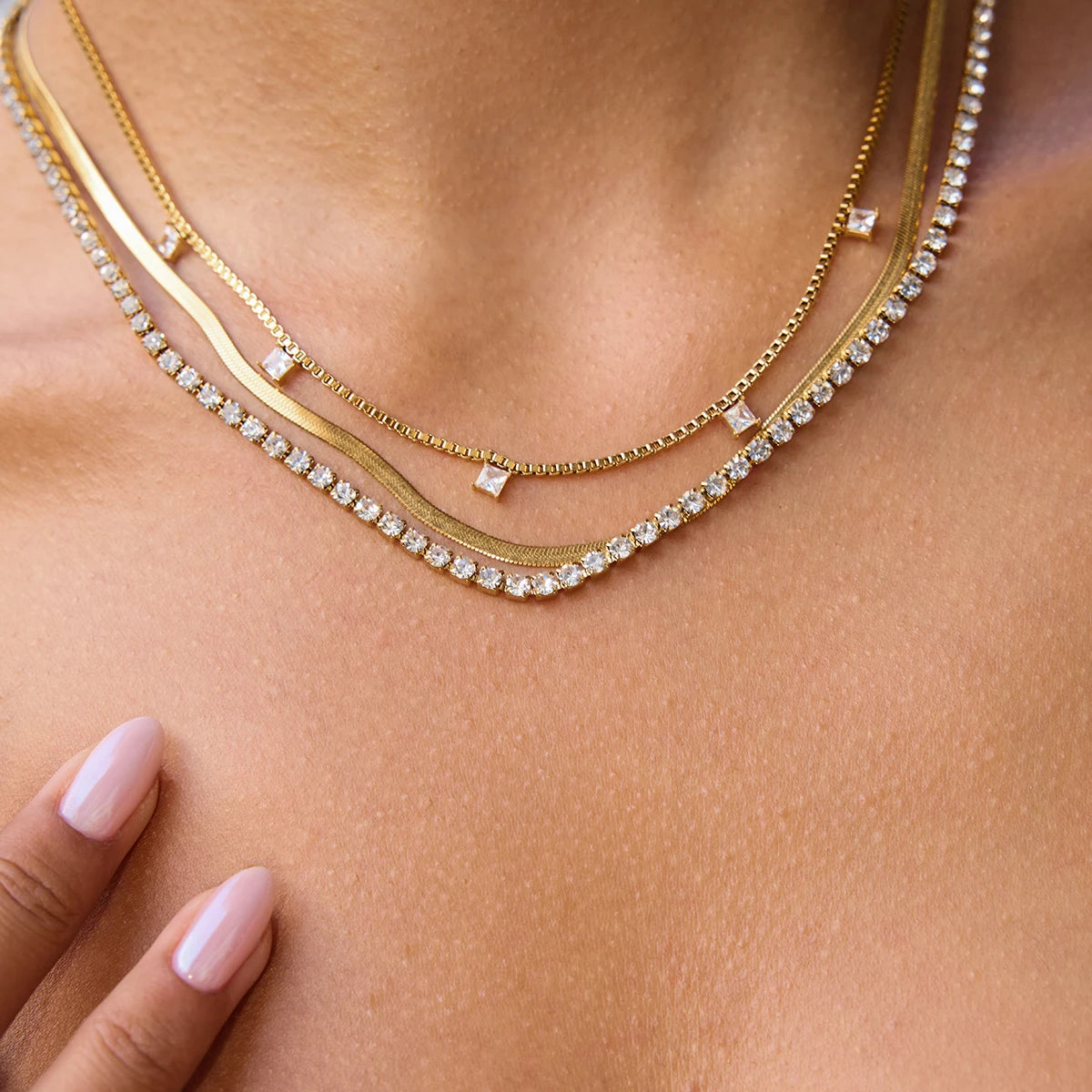 J&D Luxury 18K Gold Stainless Steel square Zircon Pendant Rhinestone Chain Blade Chain Multi-layer Necklaces