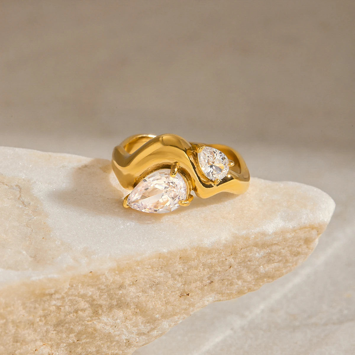 J&D Fashion Jewelry 18k Gold Plated Stainless Steel Two Zircon Undulating Band Ring Wave Women