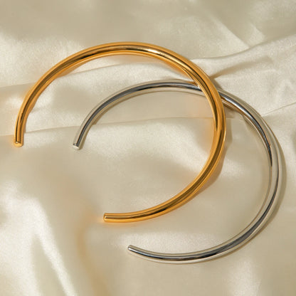 COMO NECKLACE