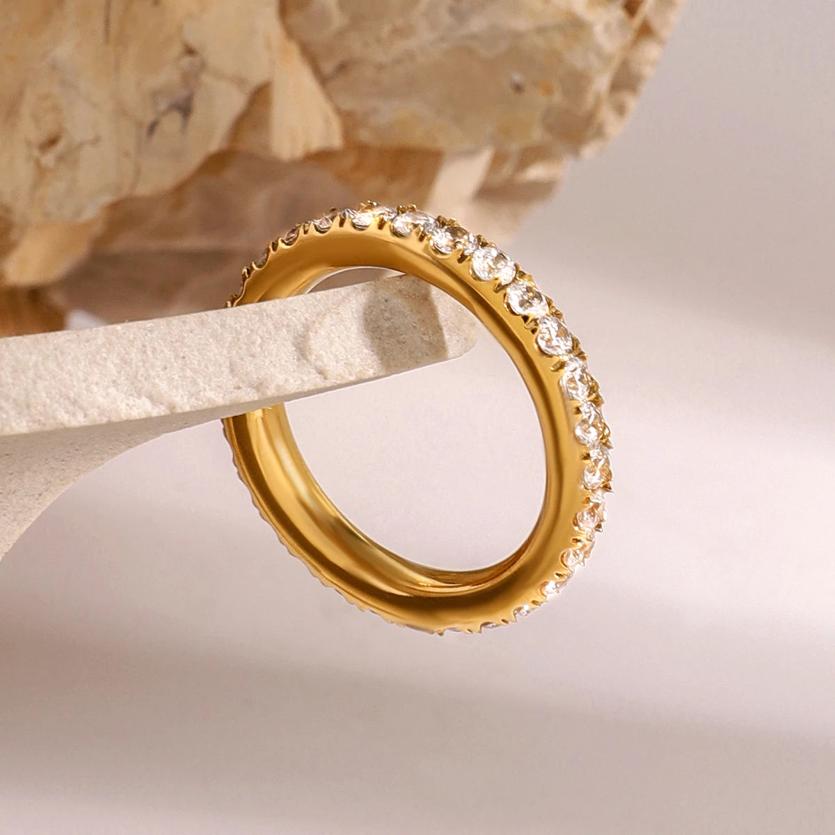 J&D Jewelry Blingbling Zirconia Shiny Ring 18K PVD Gold Plated Stainless Steel Semi-precious Ring for Woman