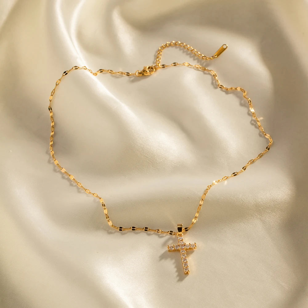 VIVIENNE NECKLACE