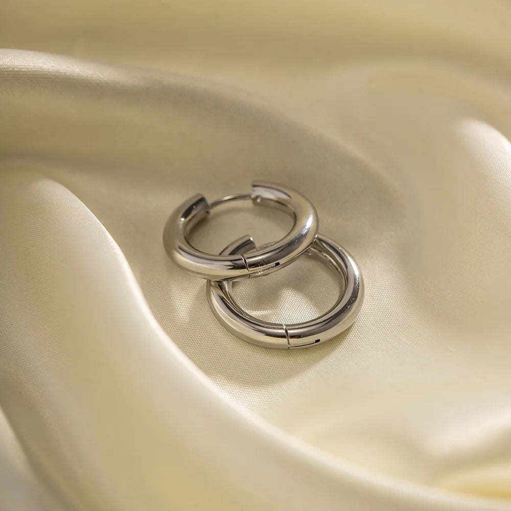 LUCIA EARRINGS