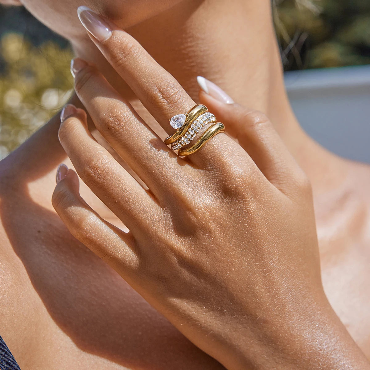 J&D 18K PVD Gold Plated Stainless Steel Rings Classic Trendy White Zircon Oval Braided Pattern Ring
