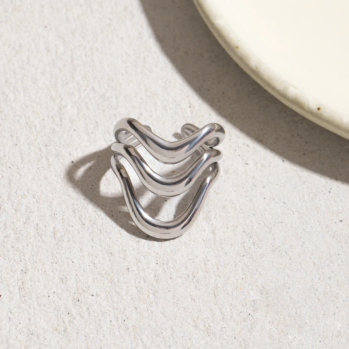 J&D 18k Gold Stainless Steel Adjustable Ripple Wave Cutout Open Ring Trendy Irregular Hollowed Minimalist Style