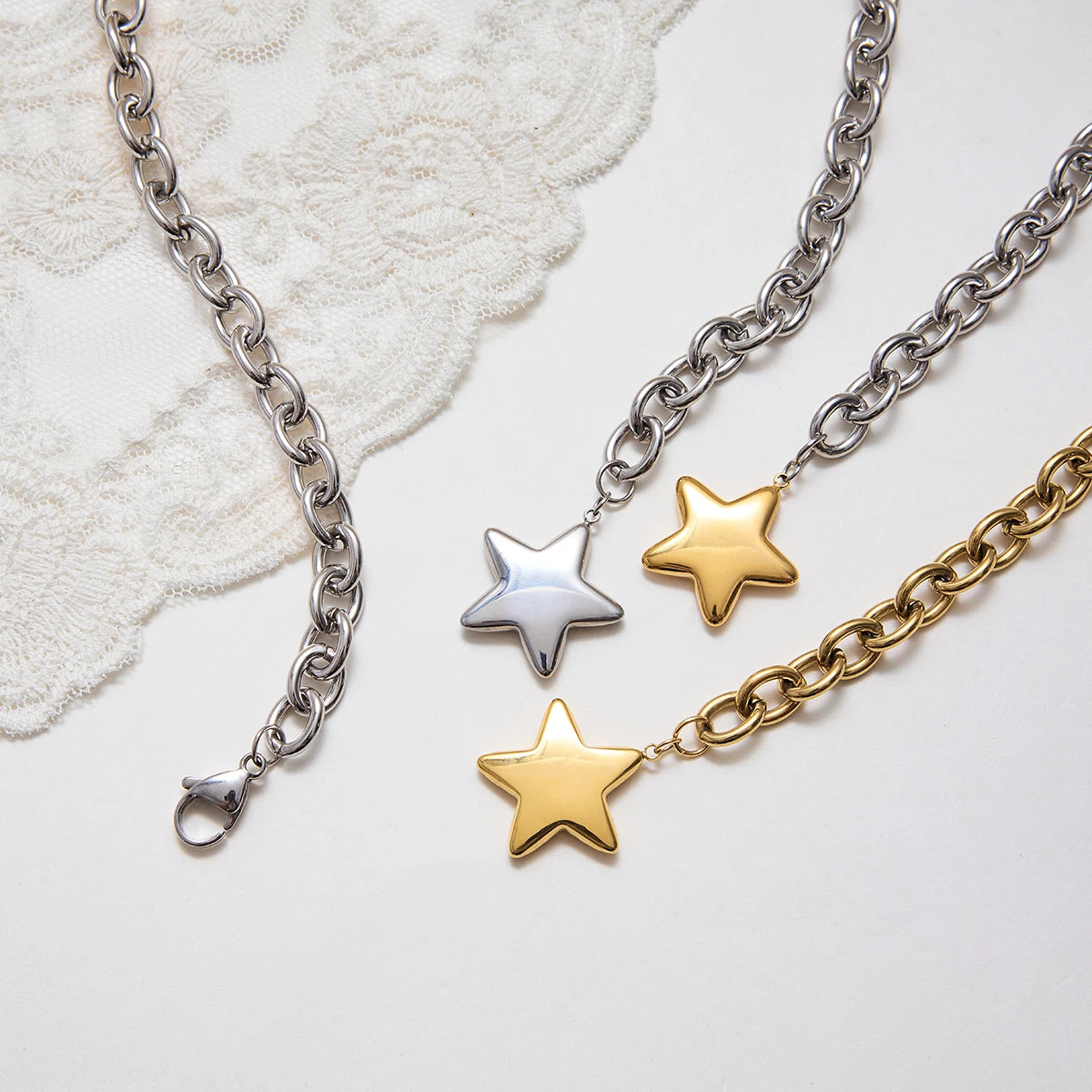 J&D Trendy Fashion Star Necklace 18k Gold Plated Stainless Steel Classic Polished Star Pendant Necklace