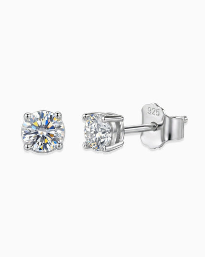 MOISSANITE DIAMOND STUDS. - 5MM