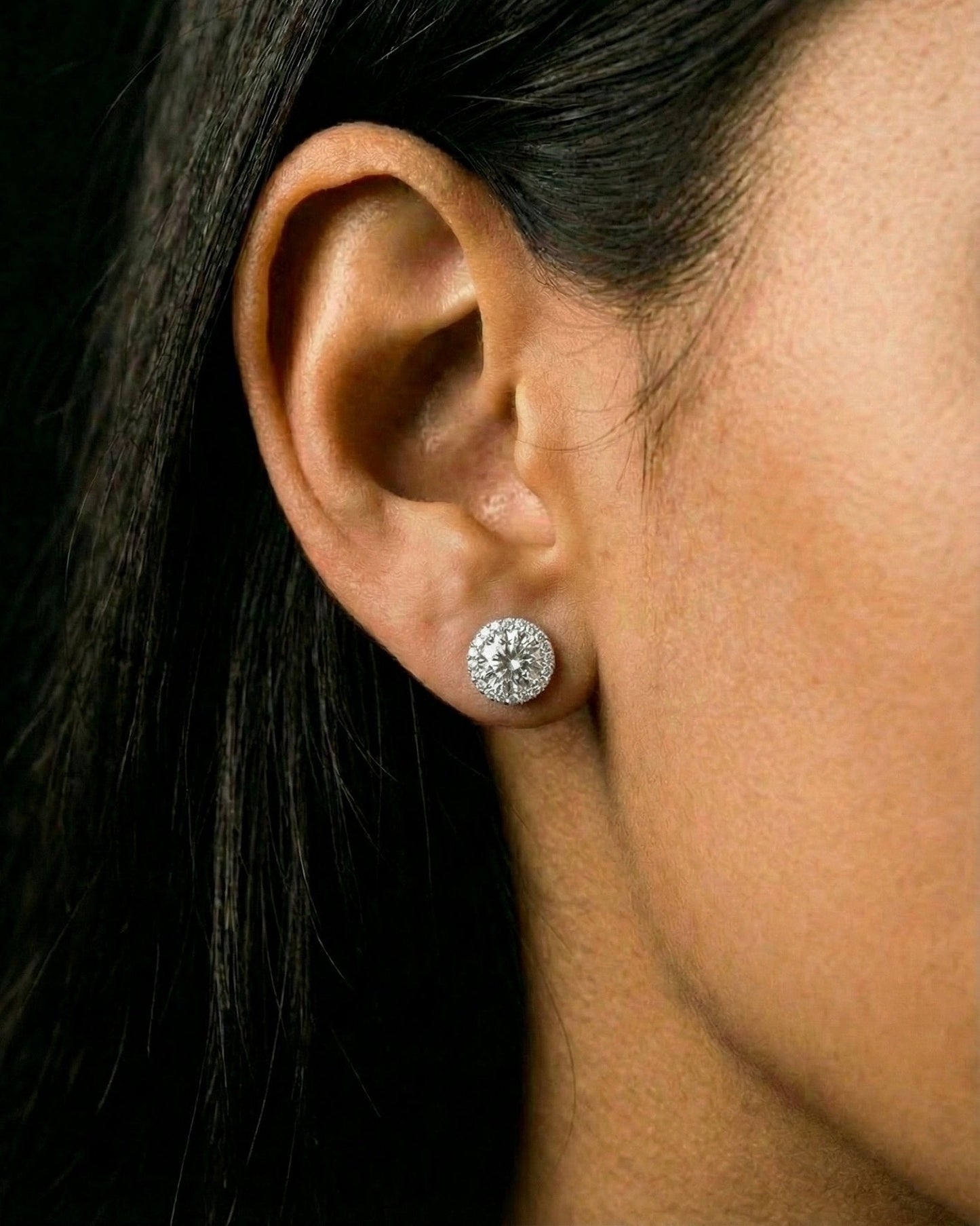 MOISSANITE ROYAL STUDS.